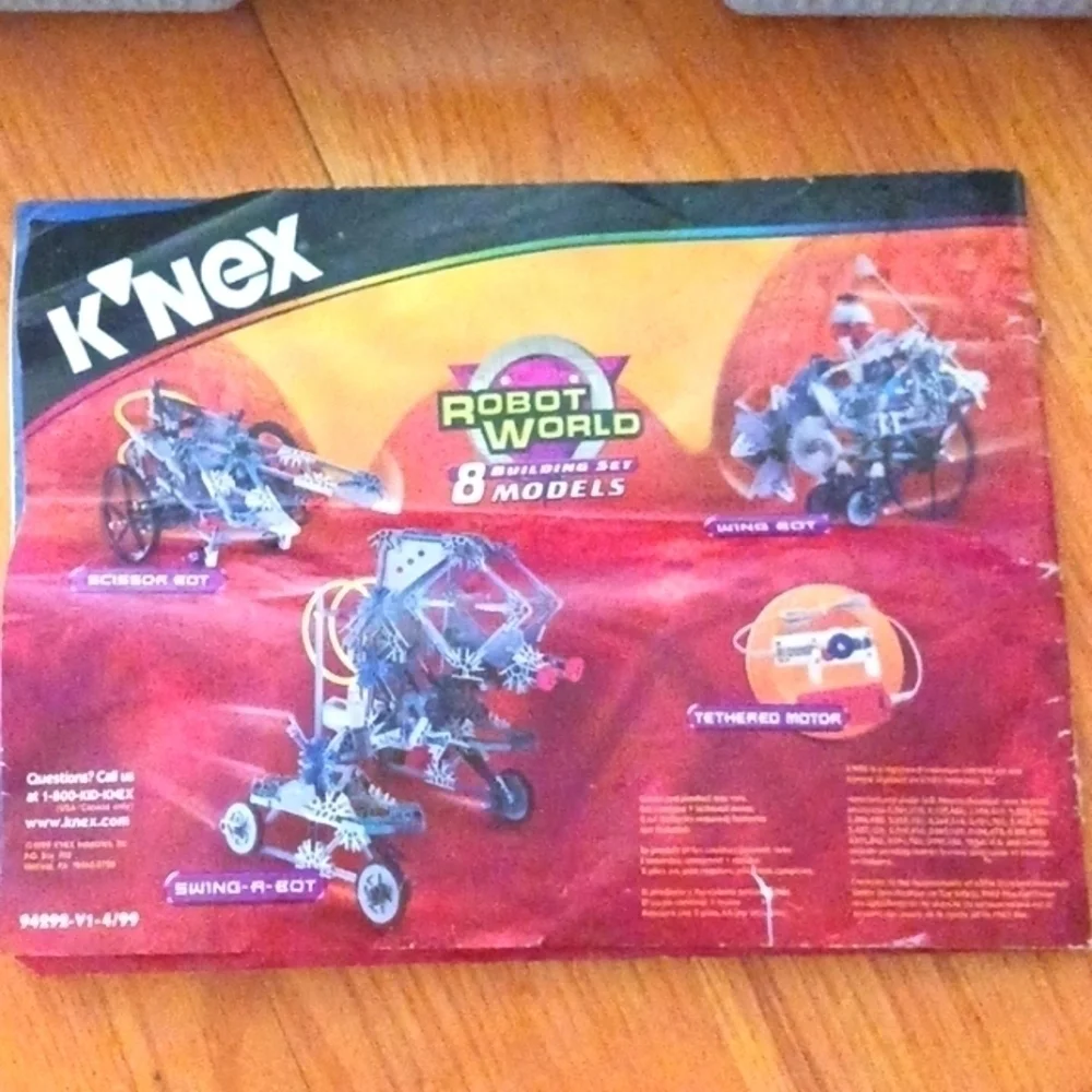 Vintage K'Nex Robot  World Collection